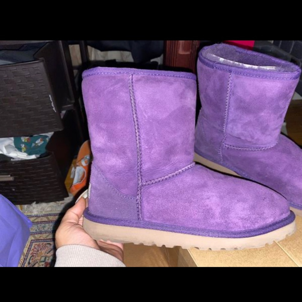 Purple Uggs -BIG KID size 5 YOUTH